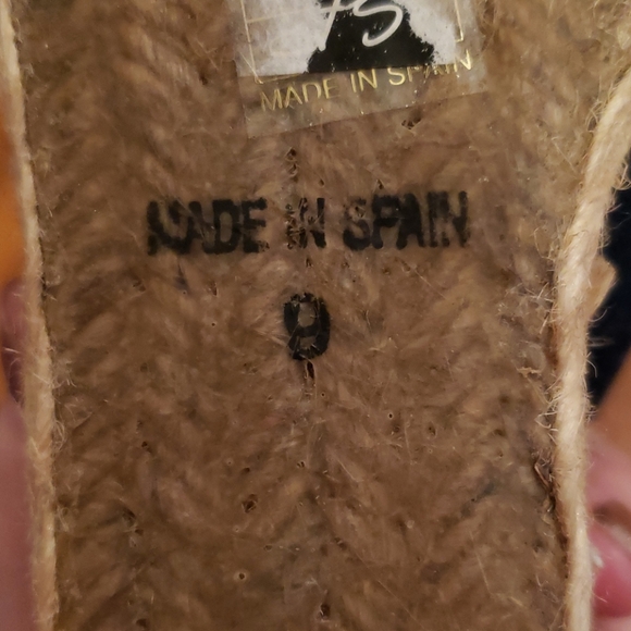 Denim Sandals - Picture 3 of 4